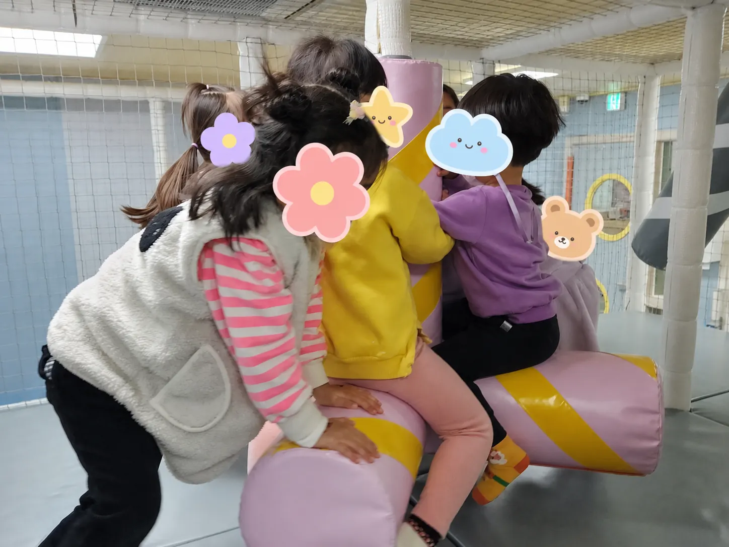 실내놀이터 이용사진